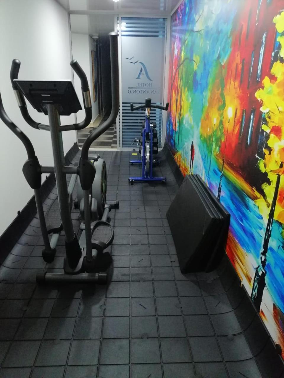 Hotel San Antonio Guarne Εξωτερικό φωτογραφία